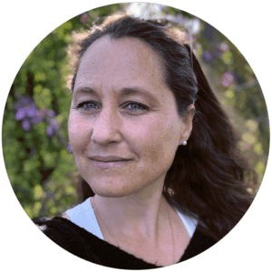 Diplomes et carte de visite de Audrey Laval naturopathe